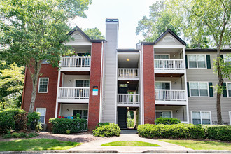 The Point at Perimeter in Dunwoody, GA - Foto de edificio - Building Photo