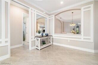 17130 Galway Run, Unit 0922 in Bonita Springs, FL - Foto de edificio - Building Photo