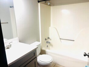 1009 12th St in Tuscaloosa, AL - Building Photo - Building Photo