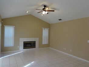 2116 New Victor Rd in Ocoee, FL - Building Photo - Building Photo