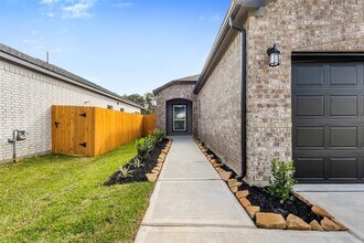 27402 Axis Deer Trl in Magnolia, TX - Building Photo - Building Photo