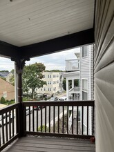 435 Quincy St, Unit 1Firstfloor in Boston, MA - Foto de edificio - Building Photo