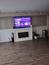 8325 S Ingleside Ave in Chicago, IL - Building Photo - Building Photo