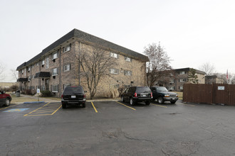 Accent Apartments in Bensenville, IL - Building Photo - Building Photo