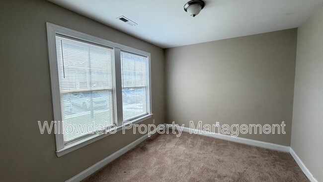 525 Portstewart Dr in Cary, NC - Building Photo - Building Photo