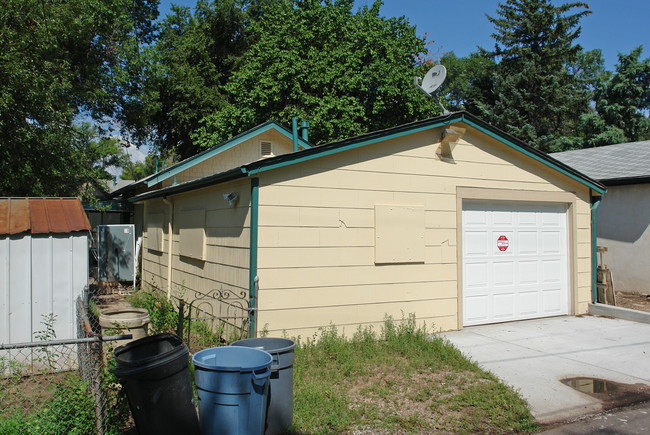 2220 E Willamette Ave in Colorado Springs, CO - Building Photo - Building Photo