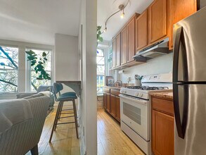 1856 Mintwood Pl NW, Unit 4 in Washington, DC - Foto de edificio - Building Photo