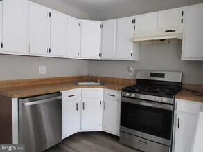 2016 Raven's Row in Evesham, NJ - Building Photo - Building Photo