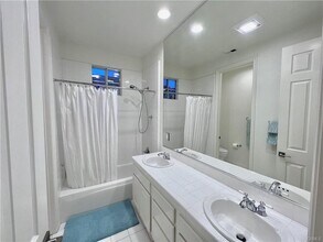 3658 Cll Jazmin in Calabasas, CA - Building Photo - Building Photo