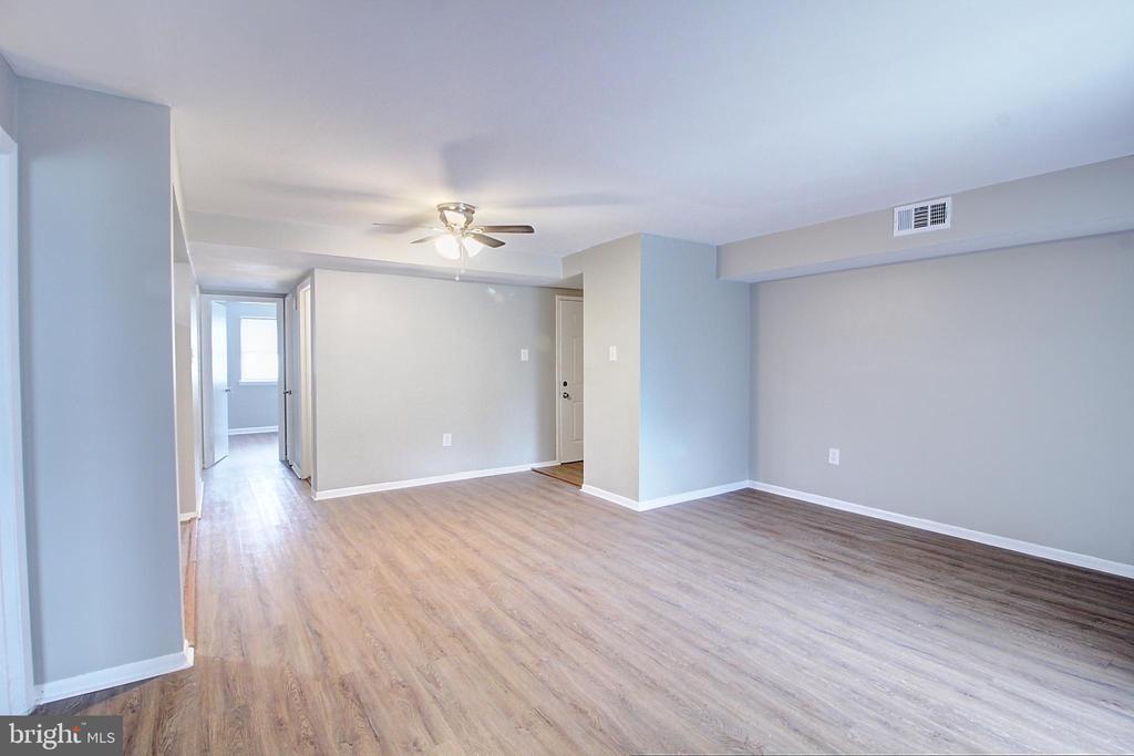 1599 N East St in Frederick, MD - Building Photo