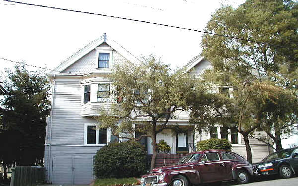 115 Athol Ave in Oakland, CA - Foto de edificio