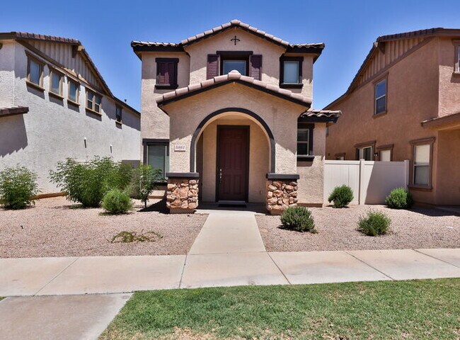 5861 E Grove Ave in Mesa, AZ - Building Photo - Building Photo