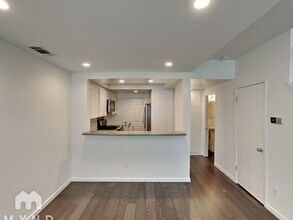 102 Glenbridge Ct in Pleasant Hill, CA - Building Photo - Building Photo