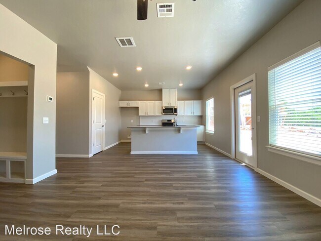 13506 Bluejacket Dr photo'