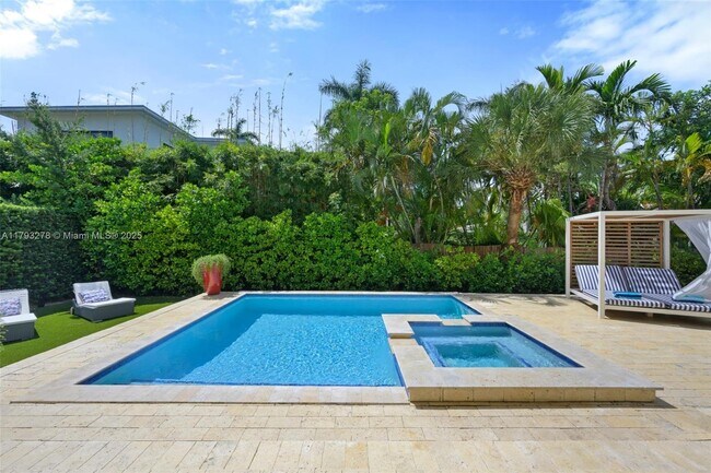 property at 7800 Center Bay Dr