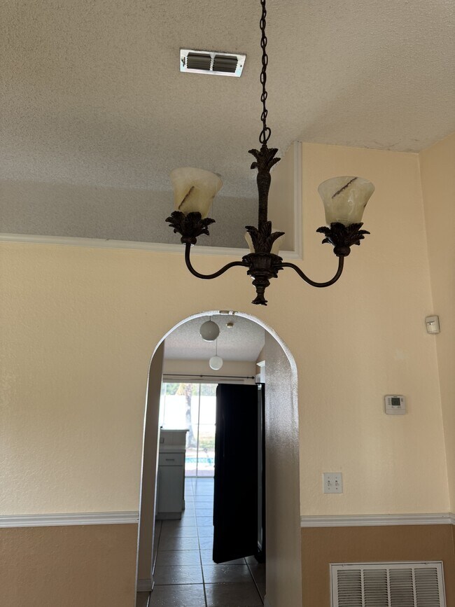 1027 Dudley Dr in Kissimmee, FL - Building Photo - Building Photo
