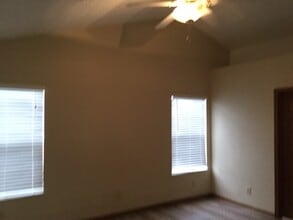 509 Wynridge Dr in Pataskala, OH - Building Photo - Building Photo