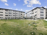 1700 Sandhill Rd - 22