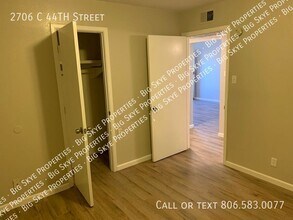 2706 44th St in Lubbock, TX - Building Photo - Building Photo
