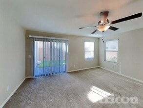8023 W Albeniz Pl in Phoenix, AZ - Building Photo - Building Photo