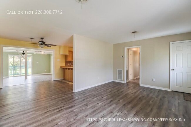 139 Beachview Ave in Biloxi, MS - Building Photo - Building Photo