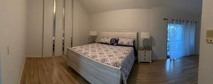 1494 White Pine Dr in Wellington, FL - Building Photo - Building Photo