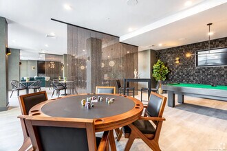 9 Tower Ln-Unit -237 in New Haven, CT - Building Photo - Building Photo