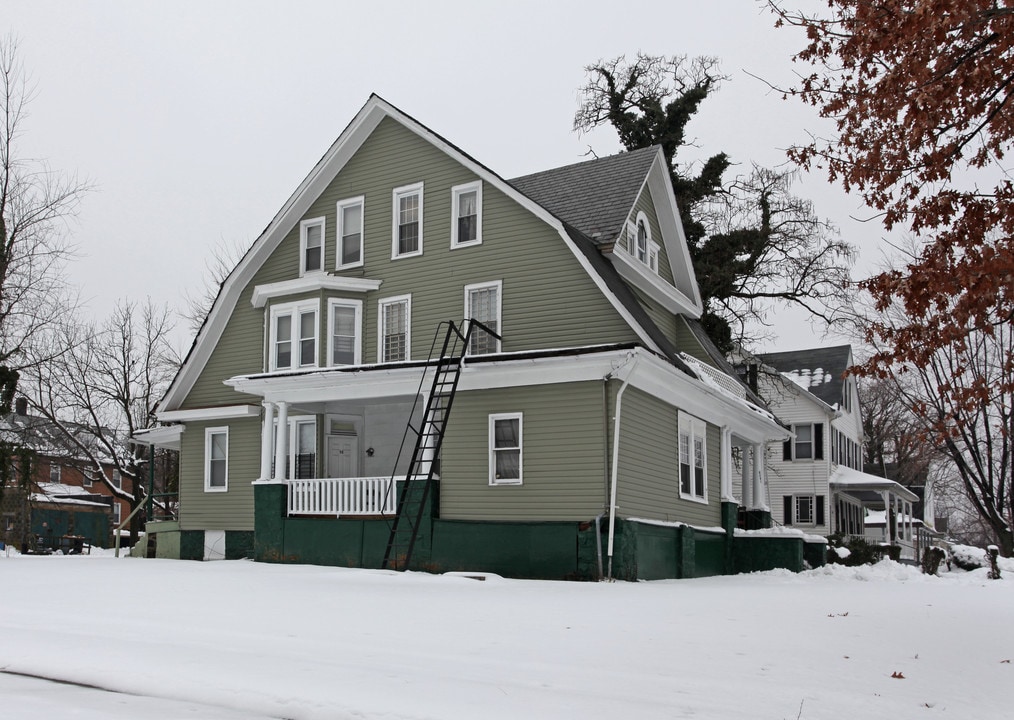 4101 Groveland Ave in Baltimore, MD - Building Photo