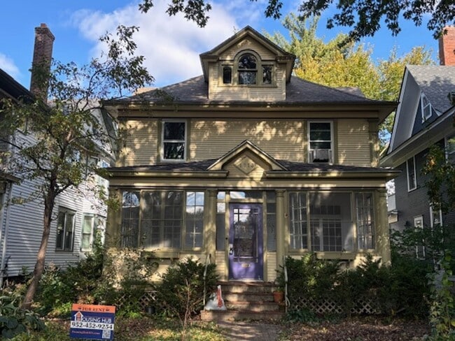 property at 1113 Lincoln Ave