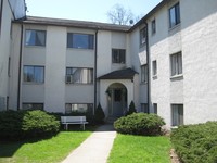 The Gardens at Mount Kisco in Mt Kisco, NY - Foto de edificio - Building Photo