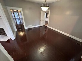 5614 Columbia Ave in Dallas, TX - Building Photo