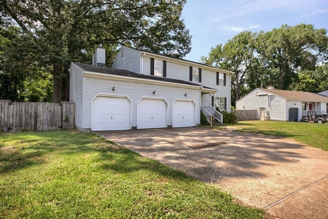 property at 18 Lundy Ln