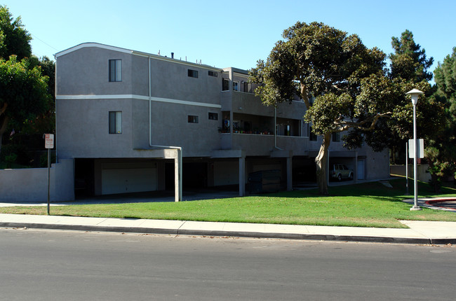 435 Sierra St in El Segundo, CA - Building Photo - Building Photo