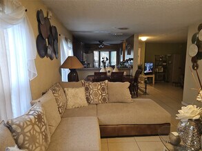 189 Plumage Ln in West Palm Beach, FL - Building Photo - Building Photo