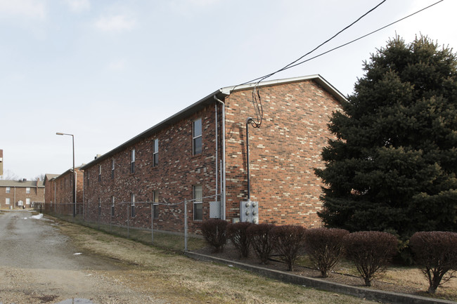 Watterson West Apartments in Louisville, KY - Foto de edificio - Building Photo