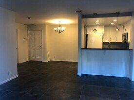 3078 Broadway, Unit 105 in San Diego, CA - Building Photo