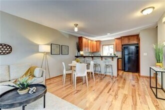 7953 9th Ave SW in Seattle, WA - Building Photo - Building Photo