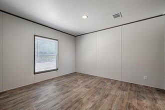 640 Kevin St in Mineola, TX - Building Photo - Building Photo