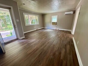 2201 Decca St in Greensboro, NC - Building Photo - Building Photo
