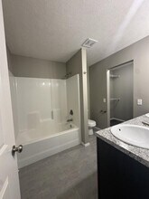 5849 Geranium Ln in Battlefield, MO - Building Photo - Building Photo