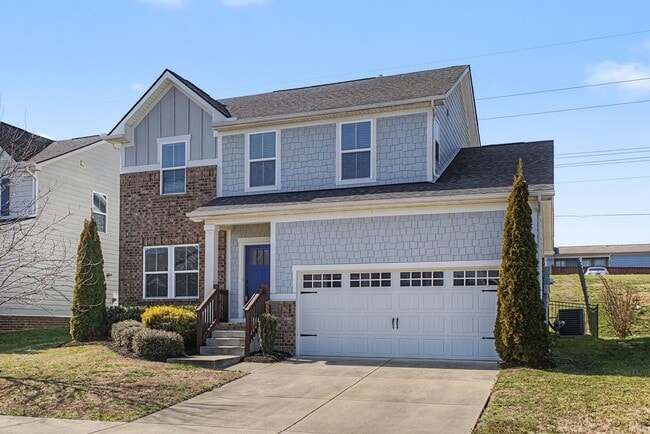 408 Heroit Dr in Spring Hill, TN - Foto de edificio - Building Photo