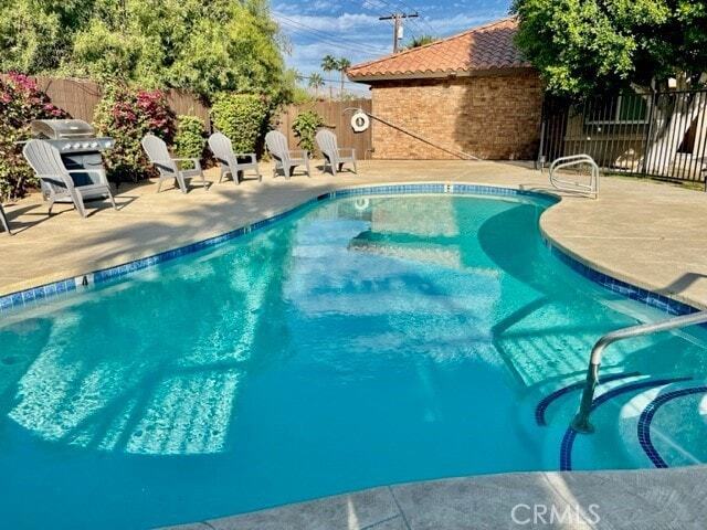 property at 79400 Ave 42