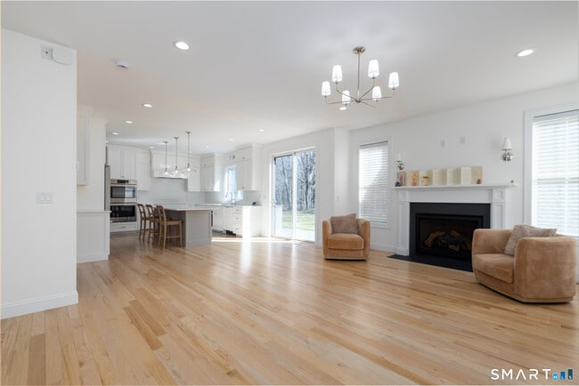 112 Stallion Dr in Glastonbury, CT - Building Photo - Building Photo