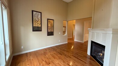 11386 SE Westchester Ave in Happy Valley, OR - Building Photo - Building Photo