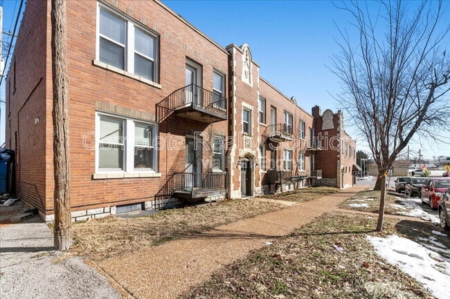 4909 Winona Ave in St. Louis, MO - Building Photo - Building Photo