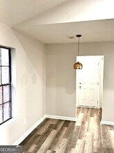 3821 River Rd in Ellenwood, GA - Foto de edificio - Building Photo