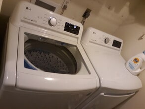 445 W 9th St, Unit 304 in Kansas City, MO - Building Photo - Building Photo