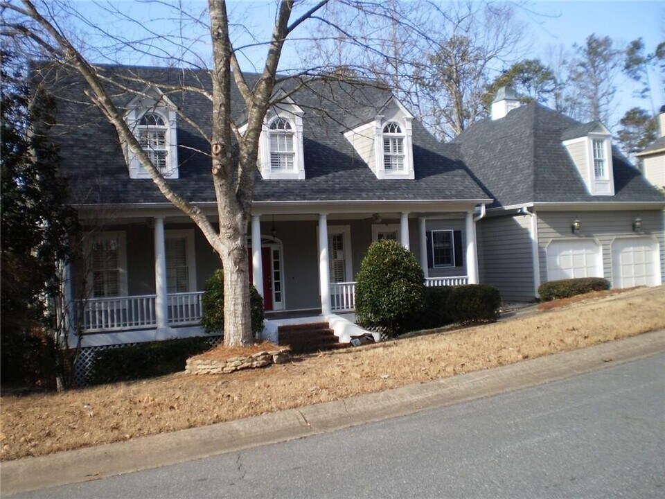 1510 Maplewood Ct in Woodstock, GA - Building Photo