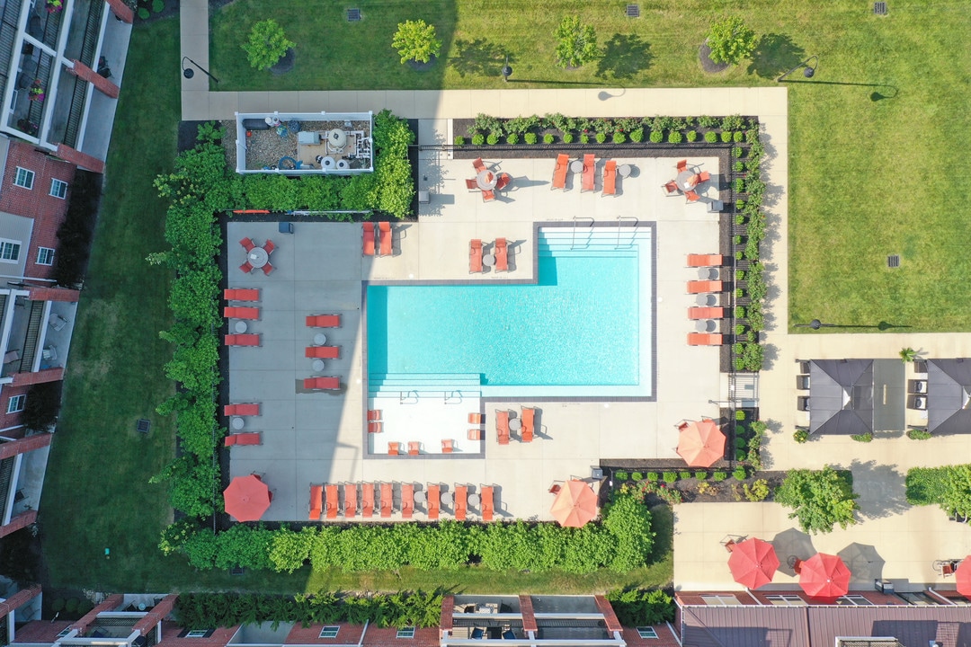 Brighton Chase in Rocky River, OH - Building Photo