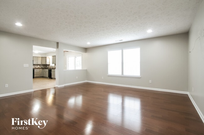 2178 Tucker Dr in Indianapolis, IN - Building Photo - Building Photo